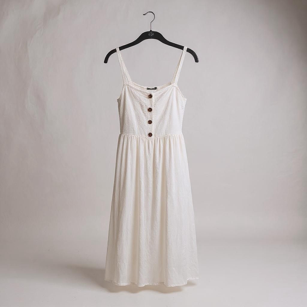 Louna 3 Button Midi Dress In White - Picture 6 of 7